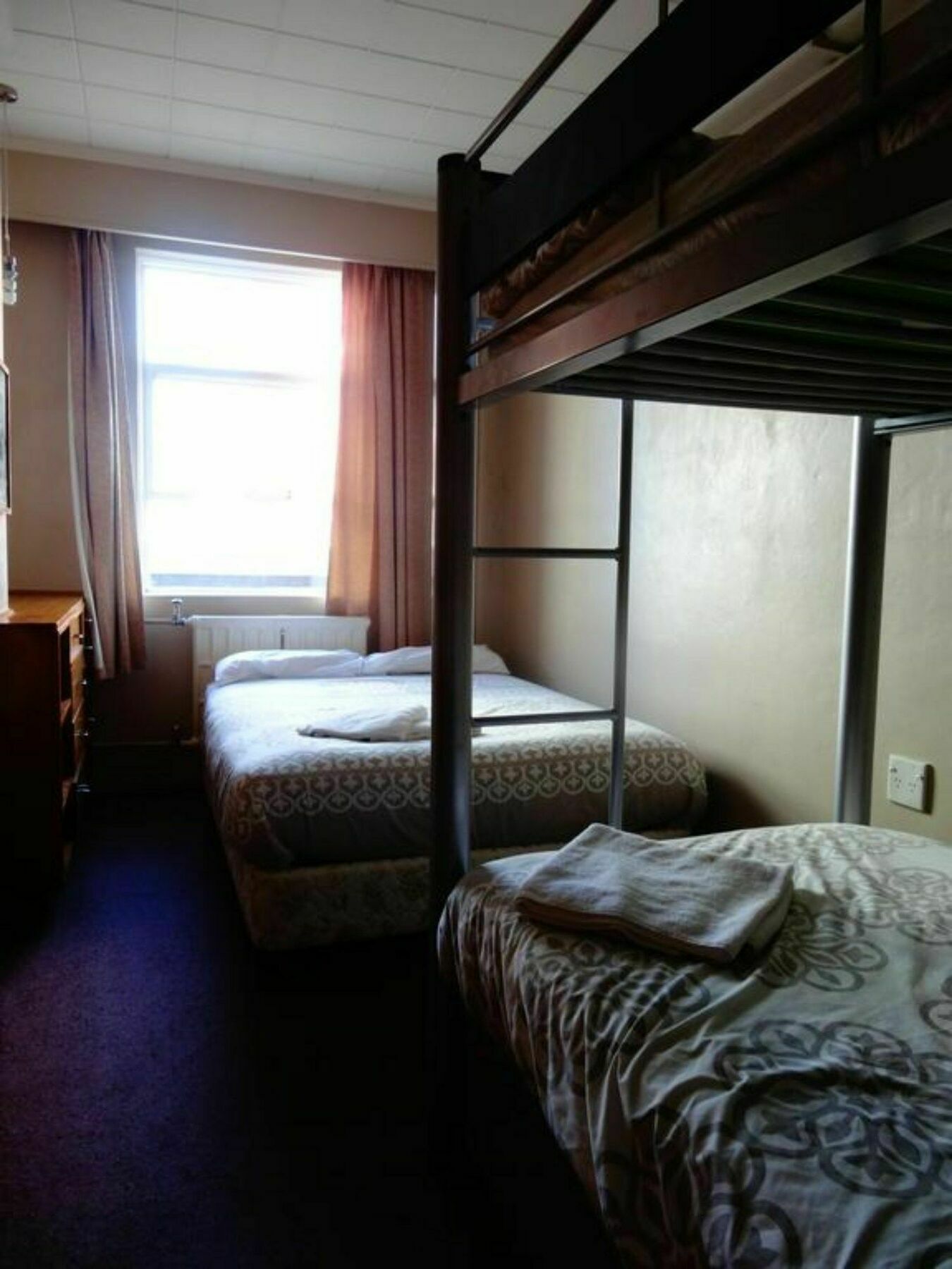 Lodge In The City Веллингтон Экстерьер фото